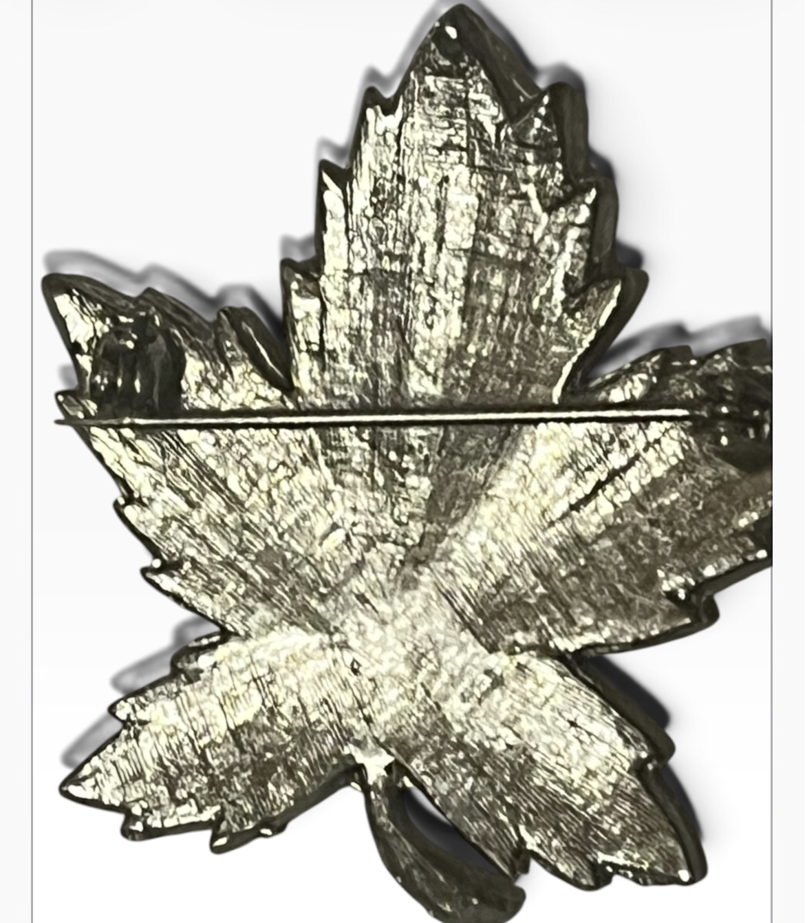 Rhinestone Pavé Maple Leaf Brooch — Vintage Silver-Tone Statement Pin