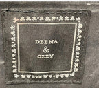 Deena & Ozzy interior brand label