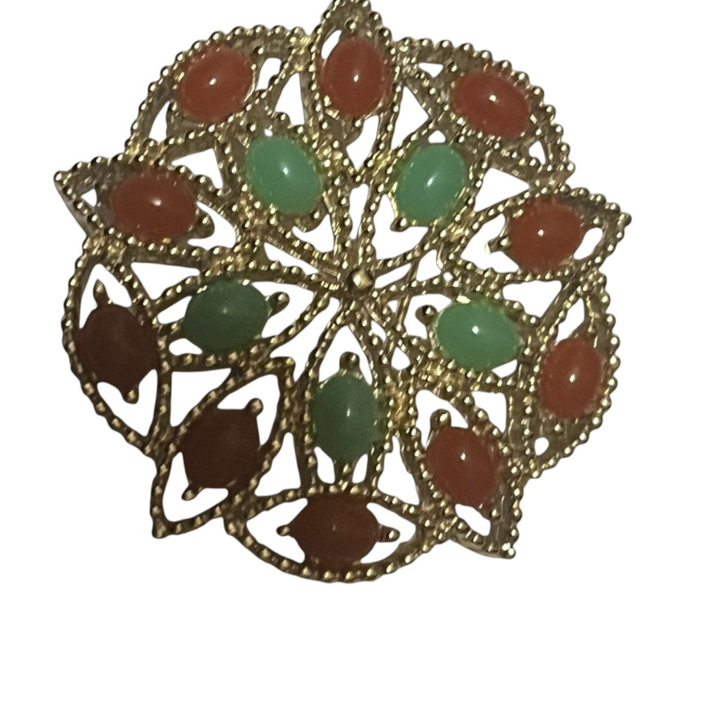 Recycle Me Fancy vintage gold-tone filigree brooch with alternating carnelian orange and jade green cabochon stones.