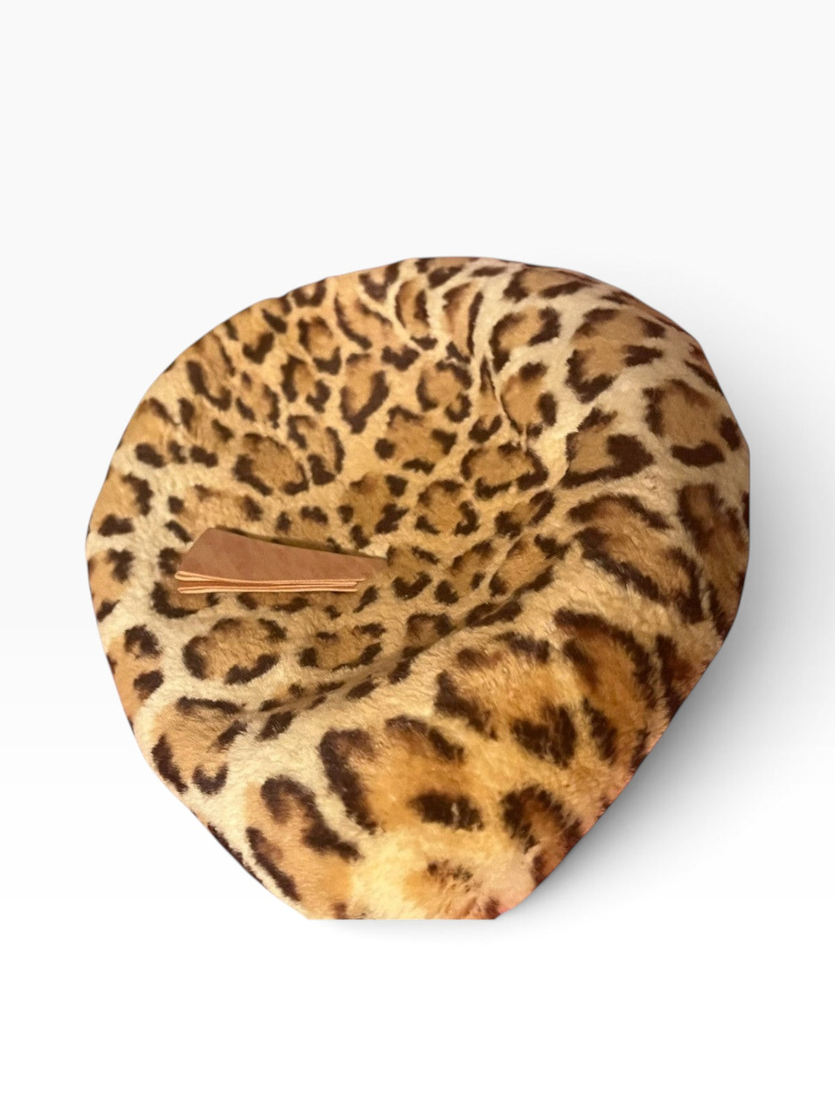 Recycle Me Fancy vintage leopard print fur beret with Oppenheim Collins label, plush texture and classic round shape.