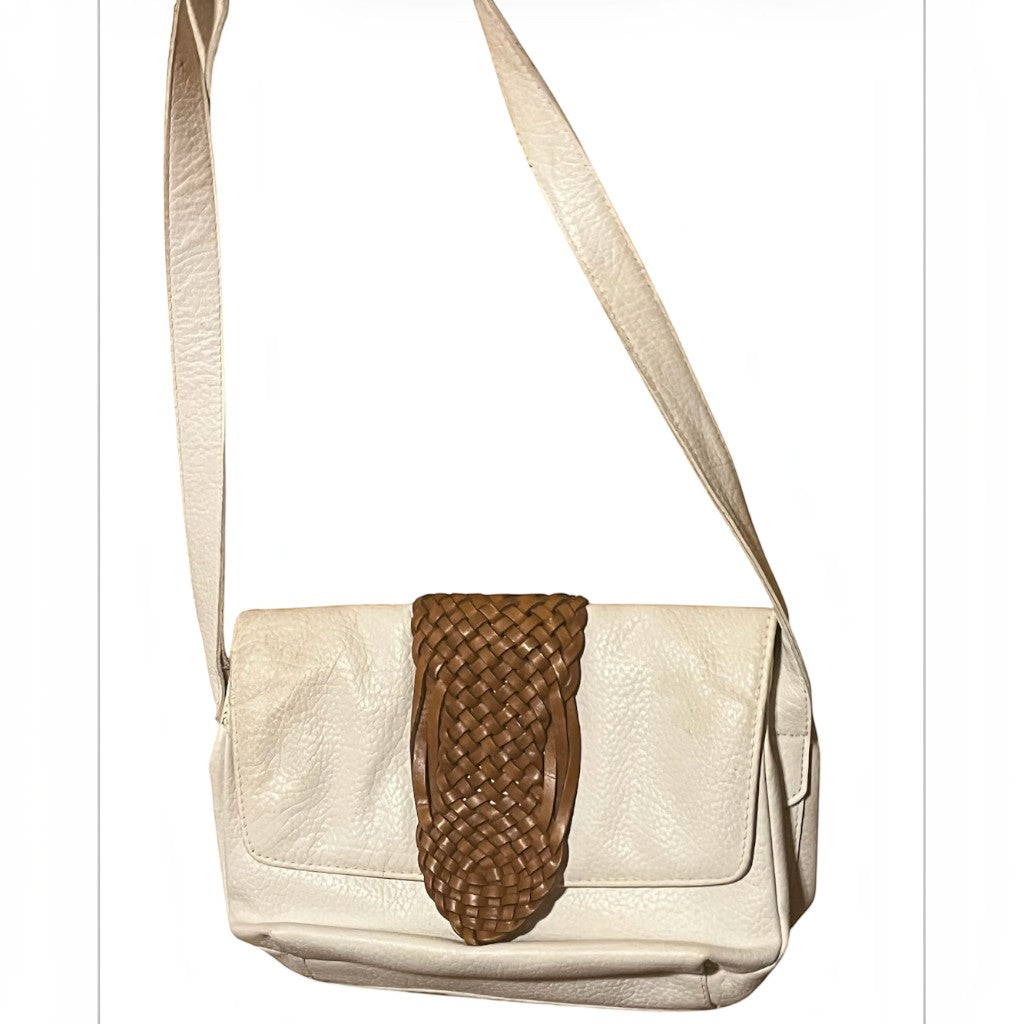 Recycle Me Fancy vintage Aspects white leather crossbody bag featuring a woven tan leather flap detail